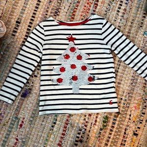 Girls Christmas shirt size 6